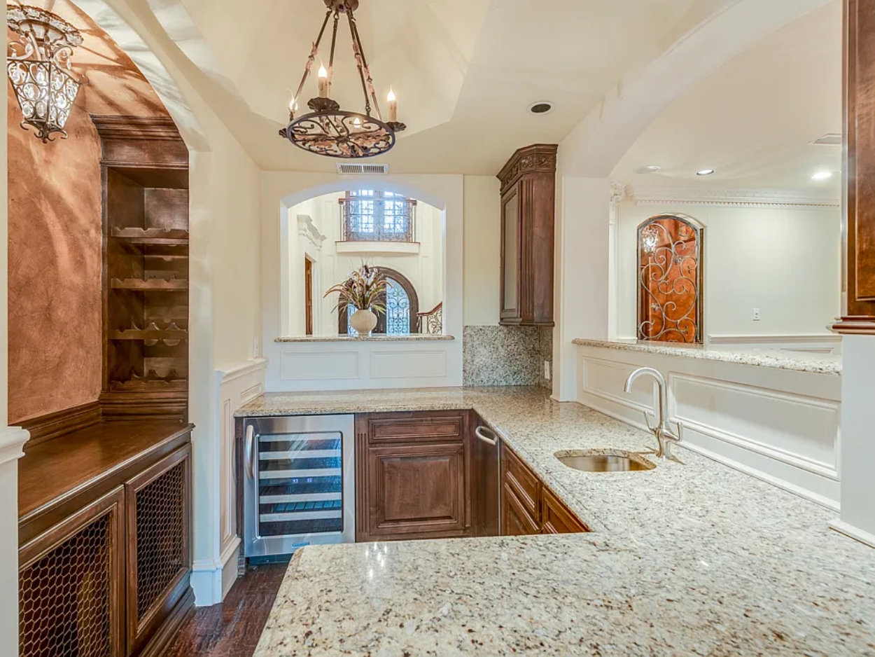 Butler's Pantry Build-Out