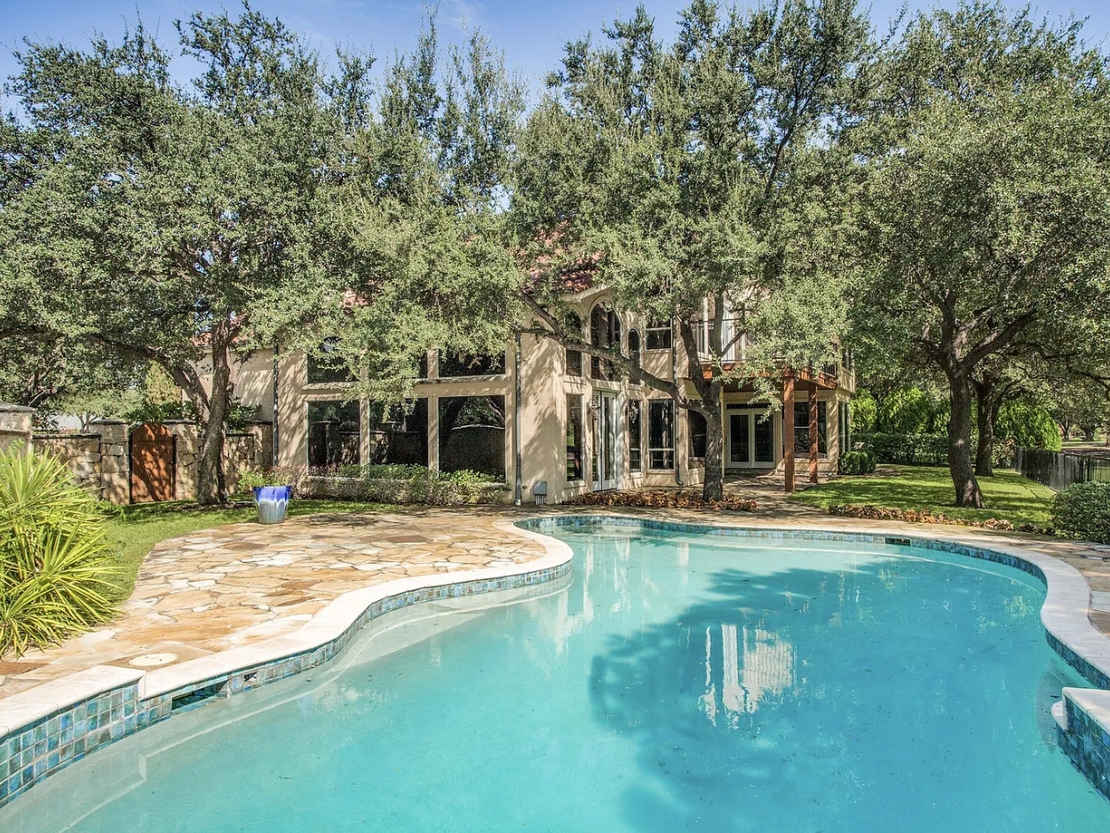Featured Grain & Vision custom Dallas construction and woodwork project